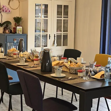 Authentique Bed and Breakfast 3*